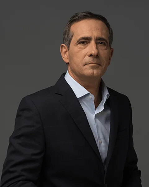 carlos-gullon